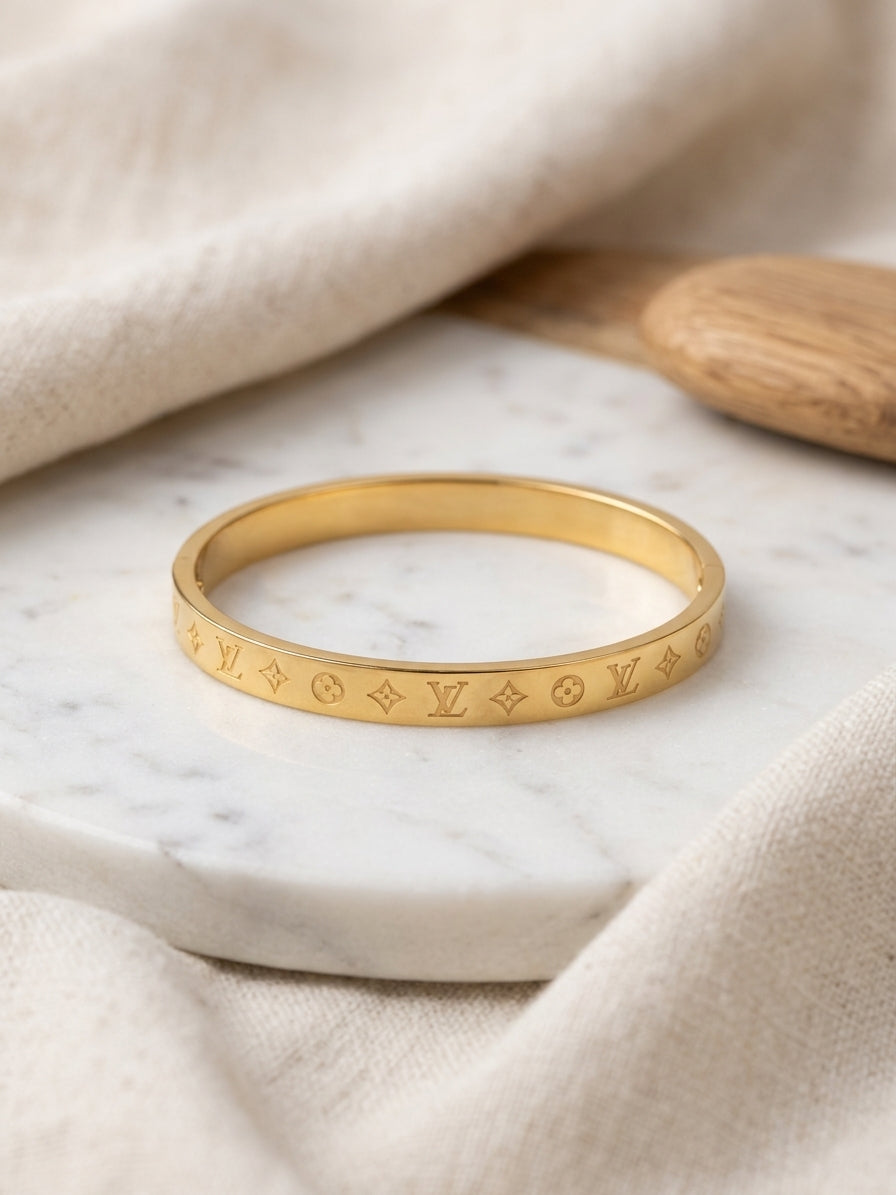 Classic Engraved Bracelet