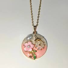 Floral Pearl Pendant Necklace