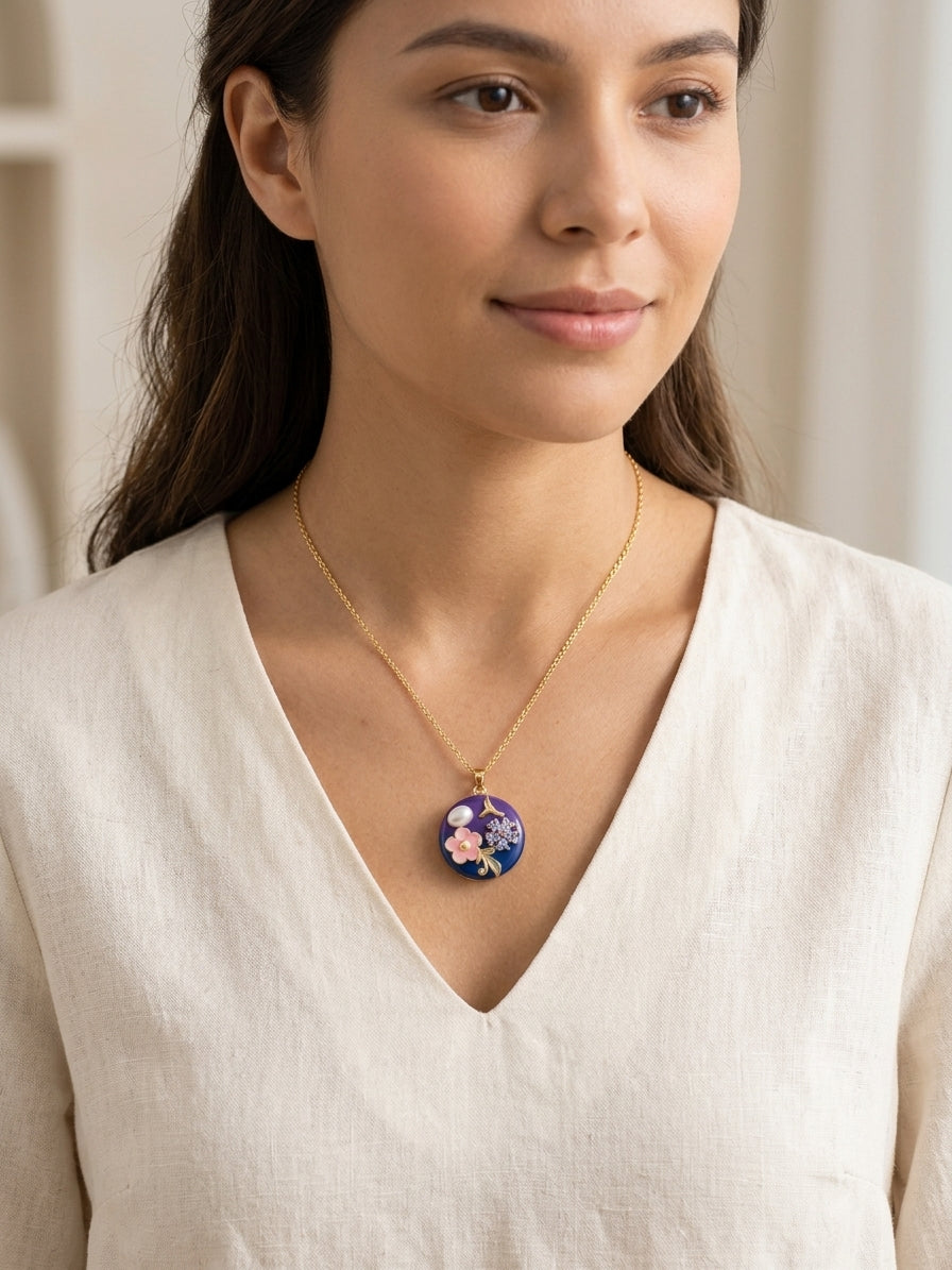 Floral Pearl Pendant Necklace