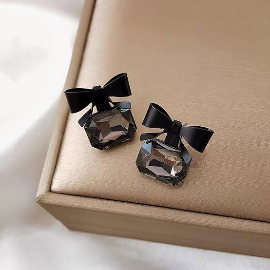 Cute Bow Crystal Statement Earrings