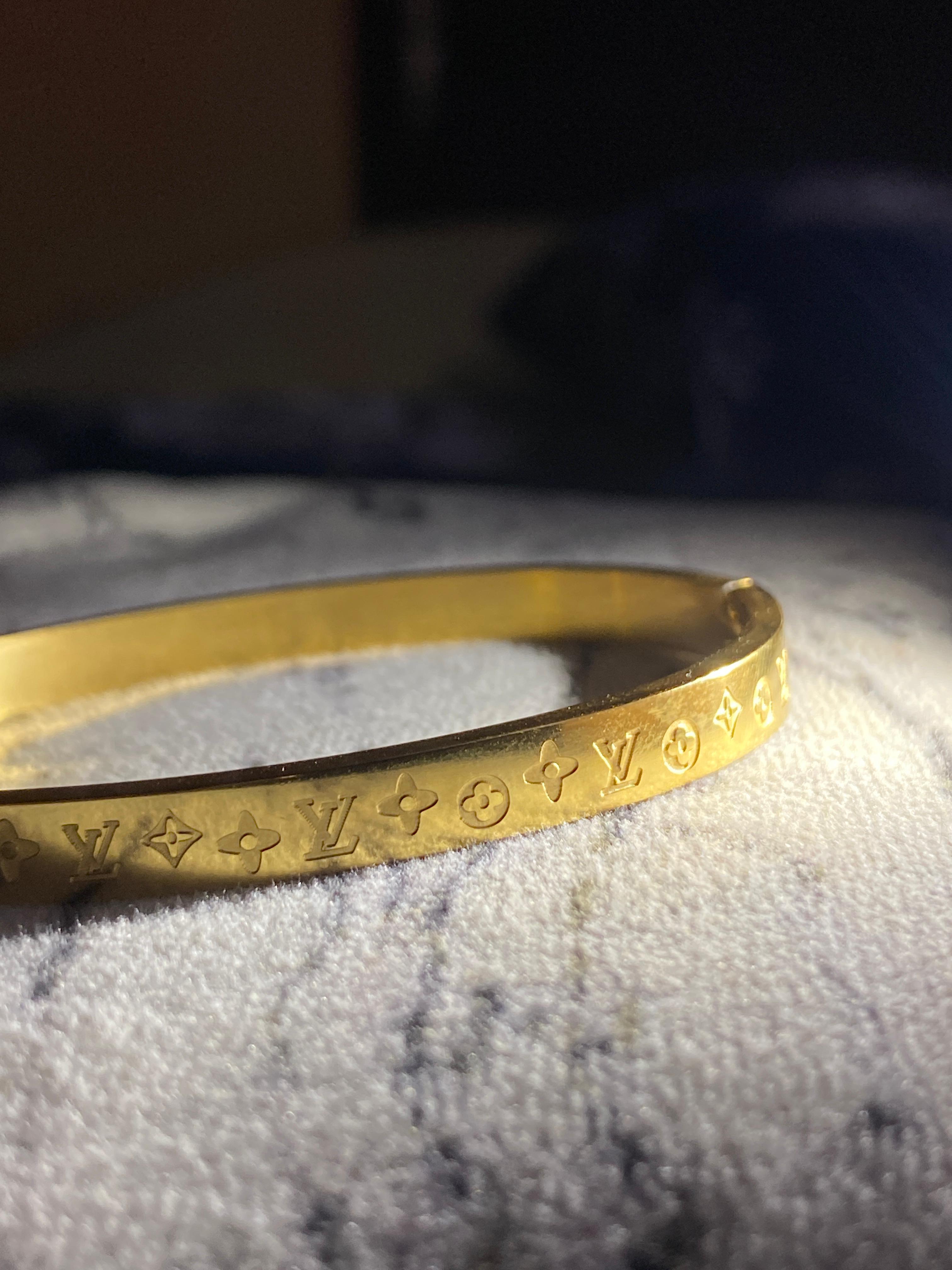 Classic Engraved Bracelet