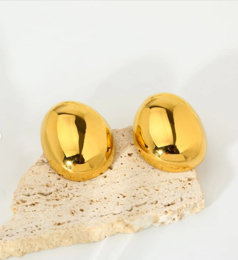 Solar Bloom – Statement Stud Earrings